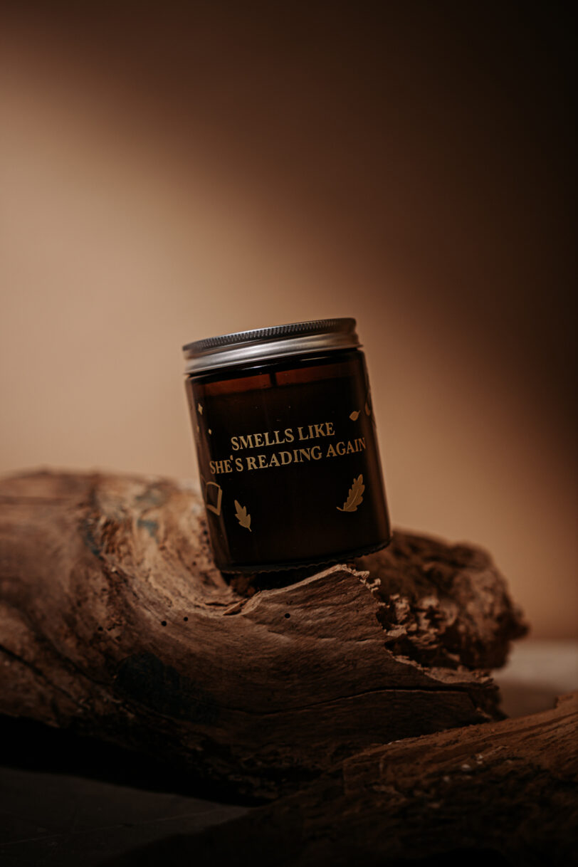 Smells like she’s reading again - stearinlys. pumpkin spice latte candles