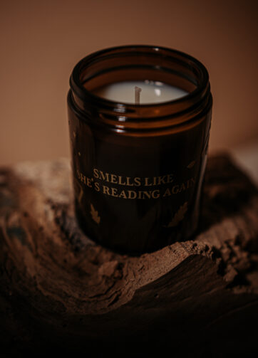 Smells like she’s reading again - stearinlys. pumpkin spice latte candles