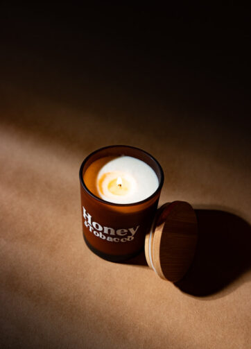 Duftlys med naturlig duft - Honey & Tobacco | Håndlavet i Danmark, Limone Candles