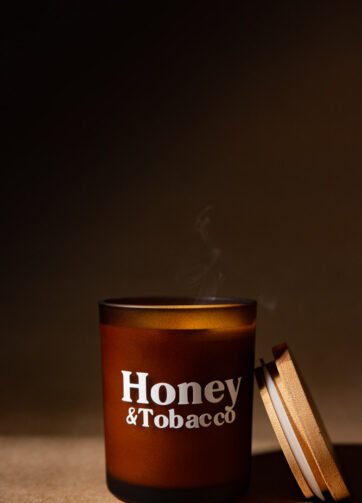Duftlys med naturlig duft - Honey & Tobacco | Håndlavet i Danmark, Limone Candles