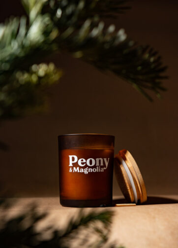 Duftlys med naturlig duft - Peony & Magnolia - Limited edition | Håndlavet i Danmark