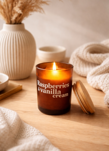 Duftlys med naturlig duft - duftlys Peaches & Magnolia | Håndlavet i Danmark