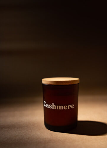 Duftlys med naturlig duft - duftlys cashmere | Håndlavet i Danmark