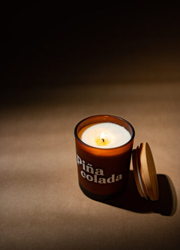 Duftlys med naturlig duft - duftlys Piña Colada | Håndlavet i Danmark