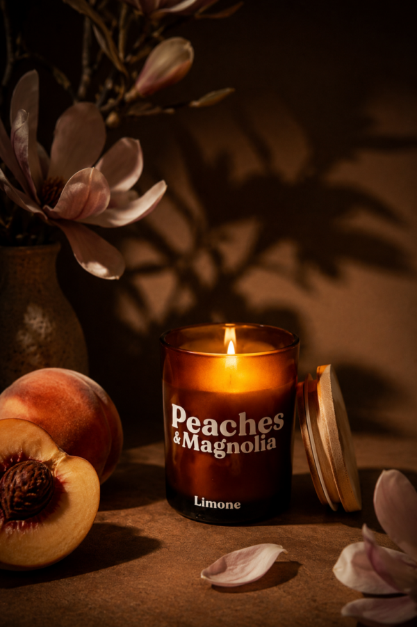 Duftlys – Peony & Magnolia – Limited edition Lavet i Danmark Duftlys – Peony & Magnolia – Limited edition Lavet i Danmark