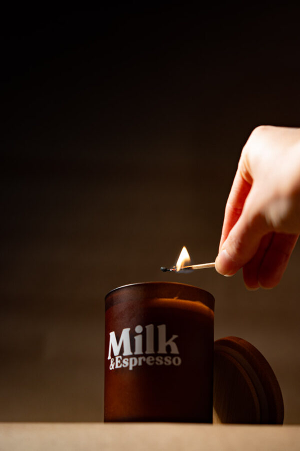 Duftlys – Milk & Espresso | Lavet i Danmark