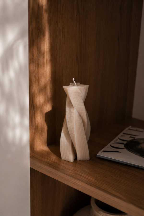 Snoet designlys i nordisk stil fra Limone Candles